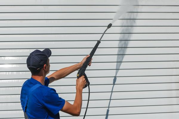 Siding Washing in Kenner