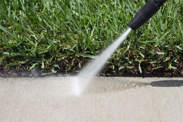 Sidewalk Cleaning in Kenner
