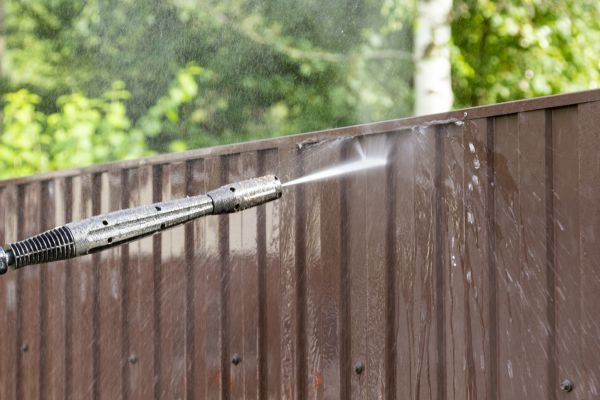 Vinyl Fence Cleaning in Kenner
