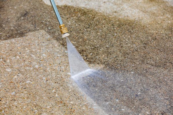 Driveway Pressure Cleaning in Kenner
