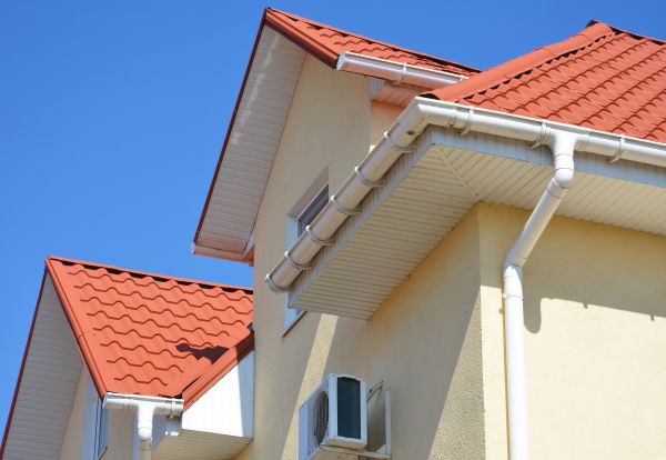 Soffit Cleaning in Kenner
