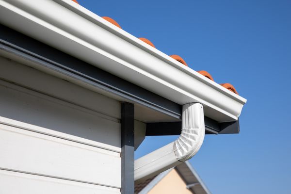 Roofline Cleaning in Kenner