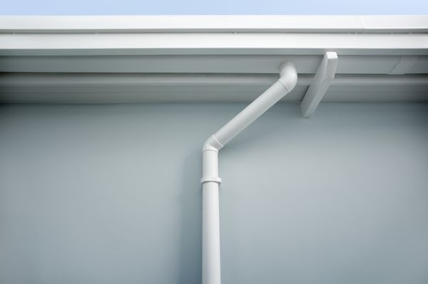Downspout Jetting in Kenner