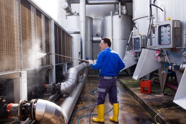 Cost of Business Pressure Washing in Kenner