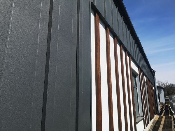Aluminum Siding Power Washing in Kenner