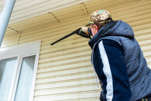 Vinyl Siding Pressure Cleaning in Kenner