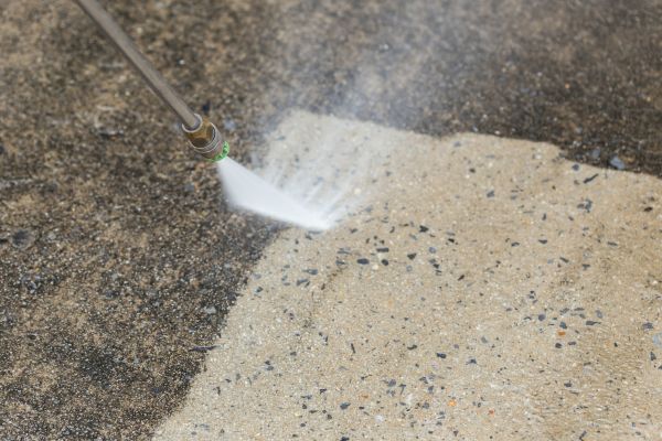 Deck Concrete Cleaning in Kenner